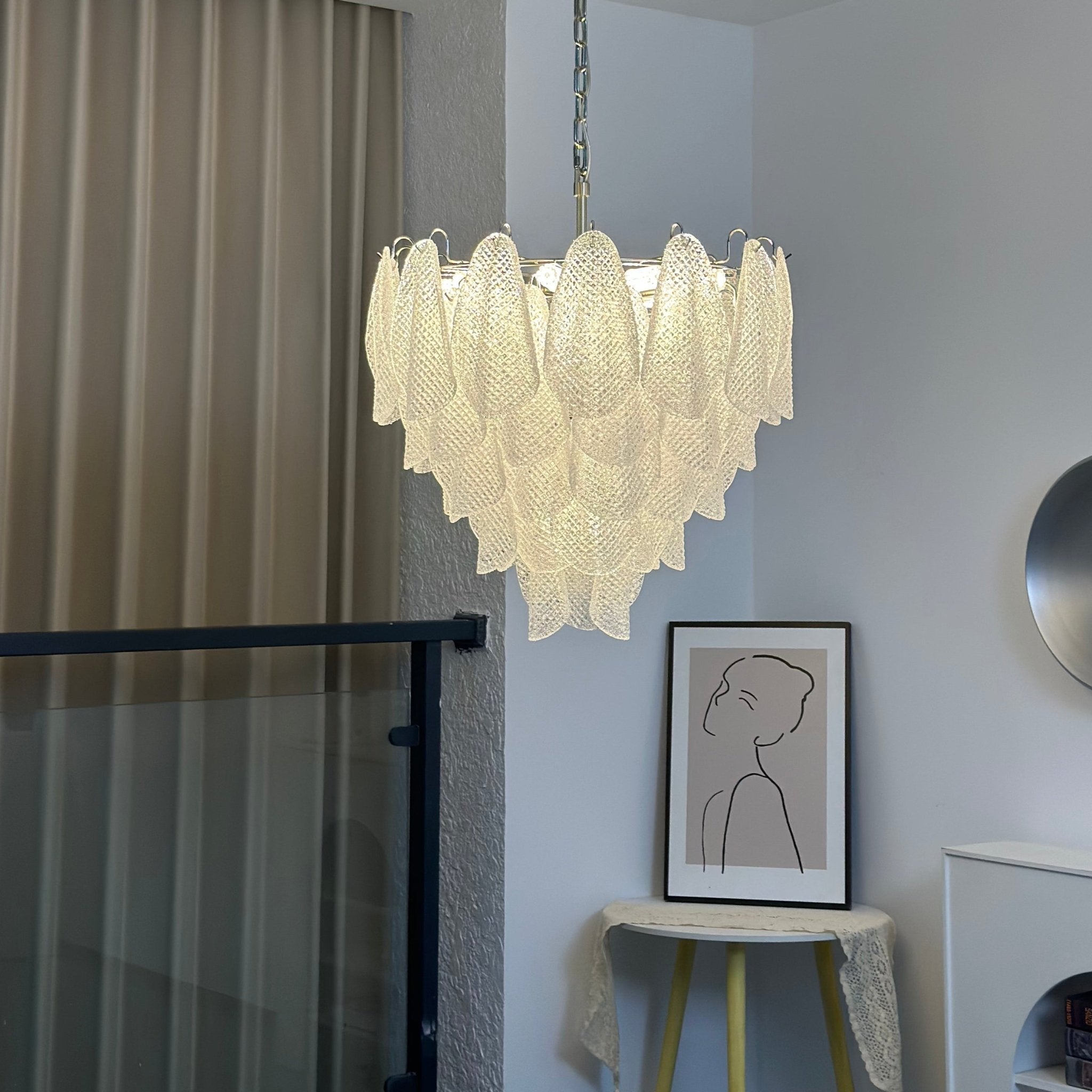 murano-glass-teardrop-chandelier-anzaz-Black & White-3