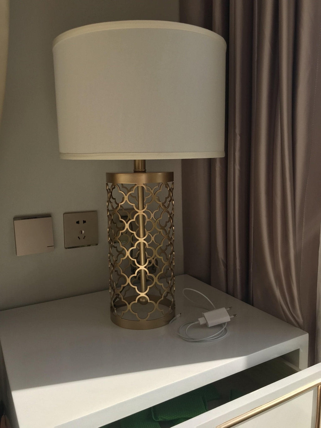 openwork-metal-table-lamp-anzaz--20