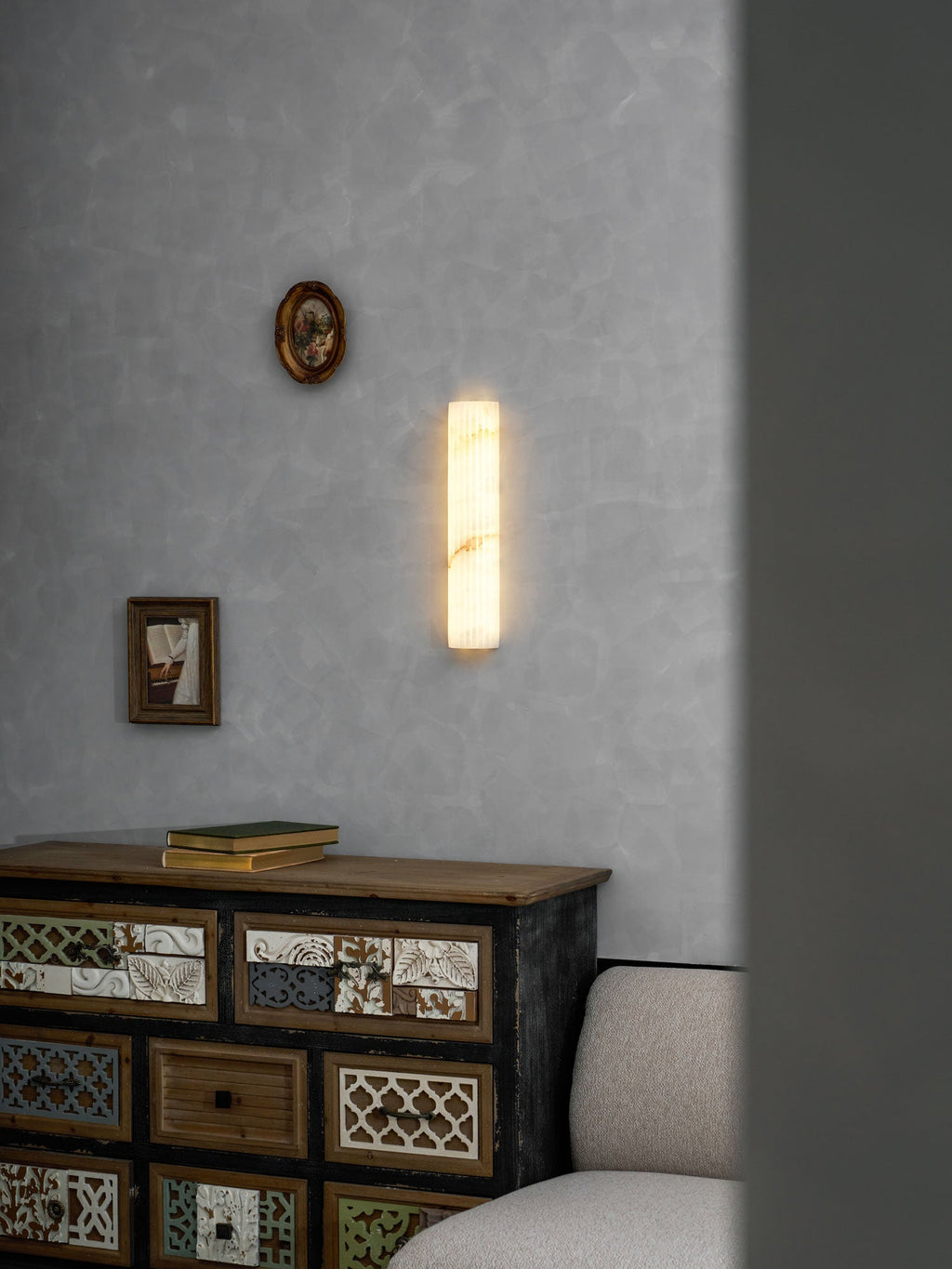alvia-alabaster-wall-light-anzaz--50