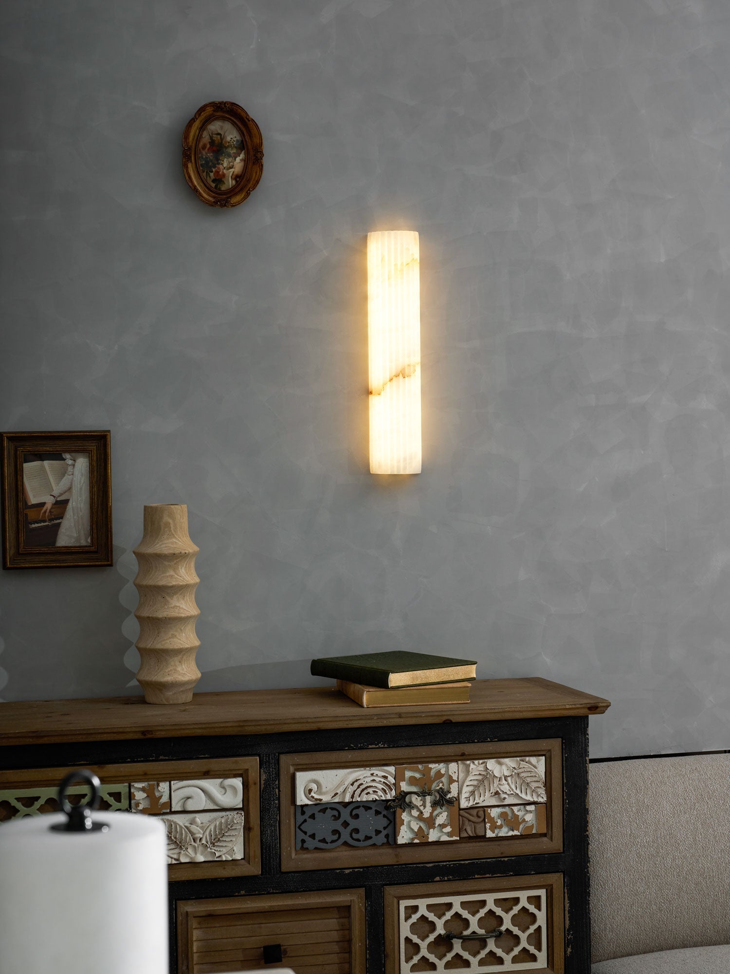 alvia-alabaster-wall-light-anzaz--53