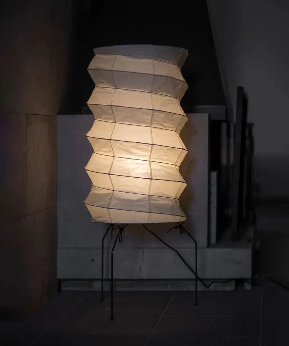 kaze-origami-floor-lamp-anzaz-White & Black-3