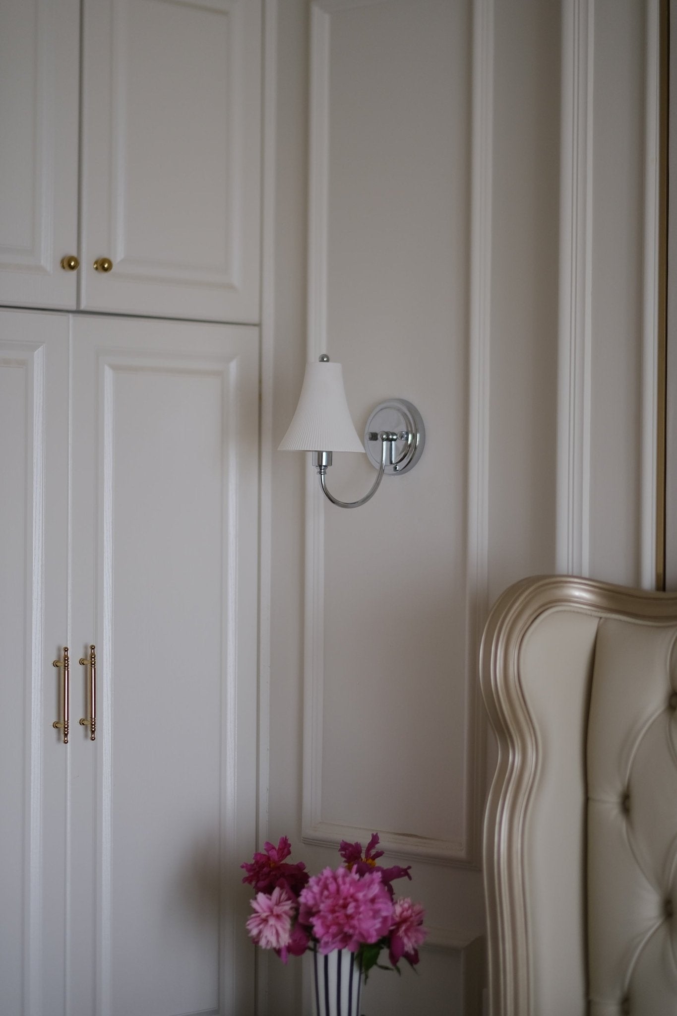 slim-waist-wall-sconce-anzaz--16