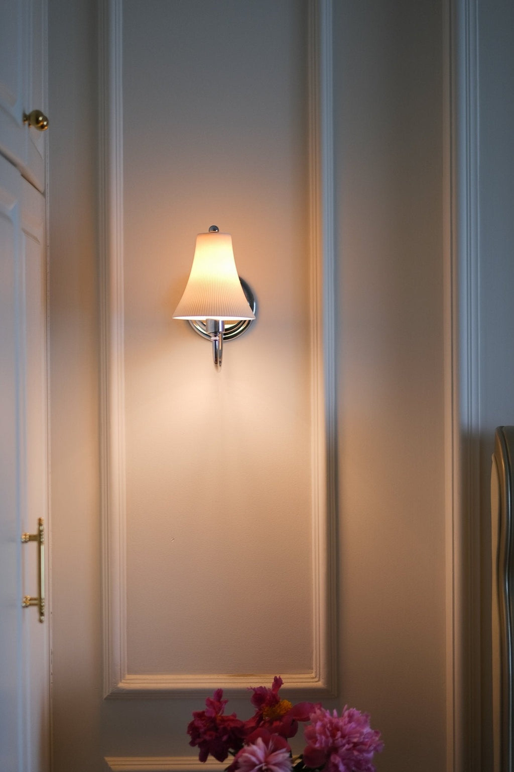 slim-waist-wall-sconce-anzaz--17