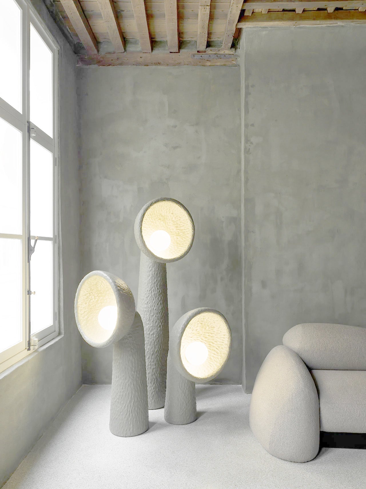 echo-sculptural-floor-lamp-anzaz--22