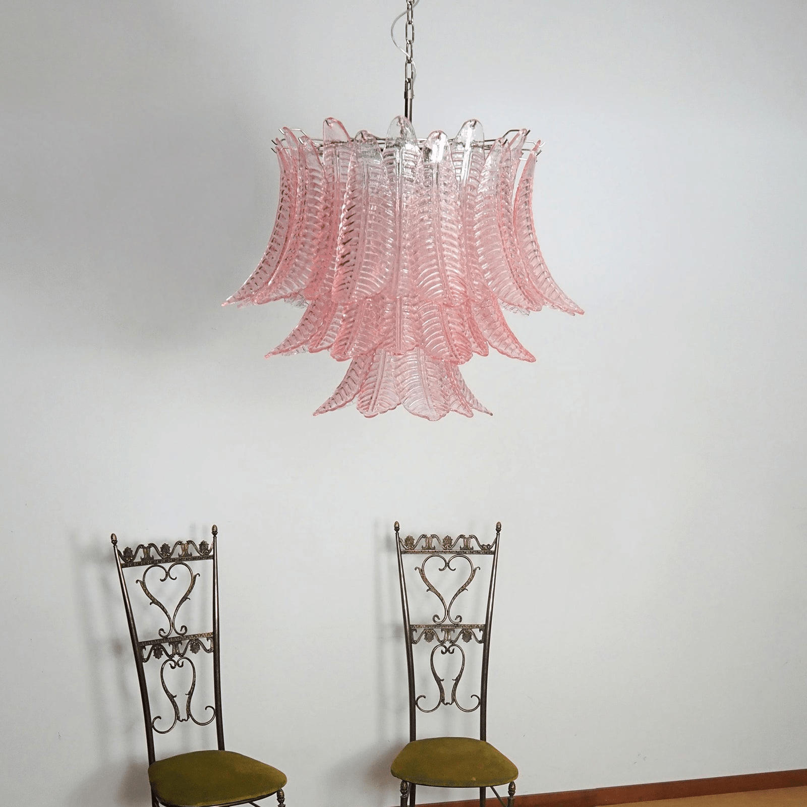 murano-pink-glass-leaf-chandelier-anzaz--3