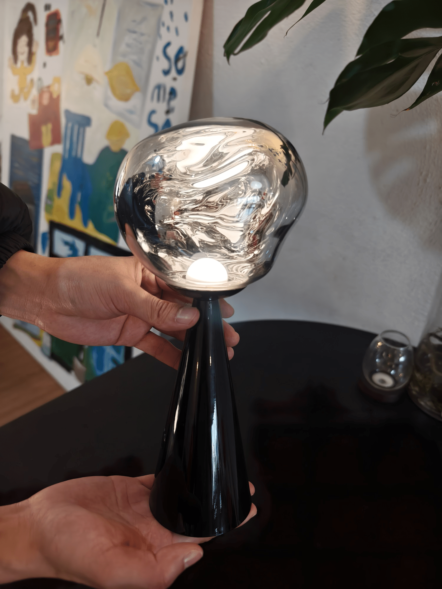 lava-rechargeable-table-lamp-anzaz-Silver-2