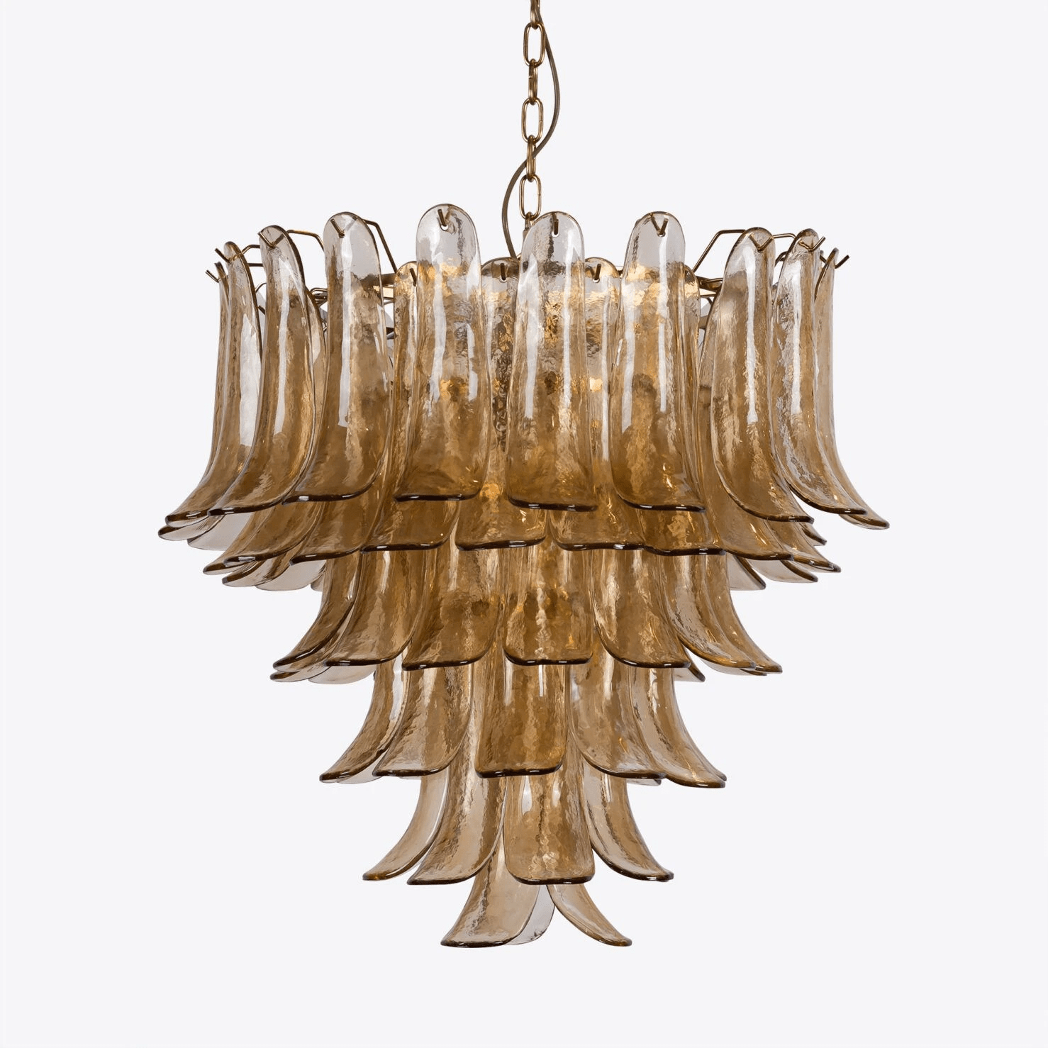 amber-petalo-chandelier-anzaz--3