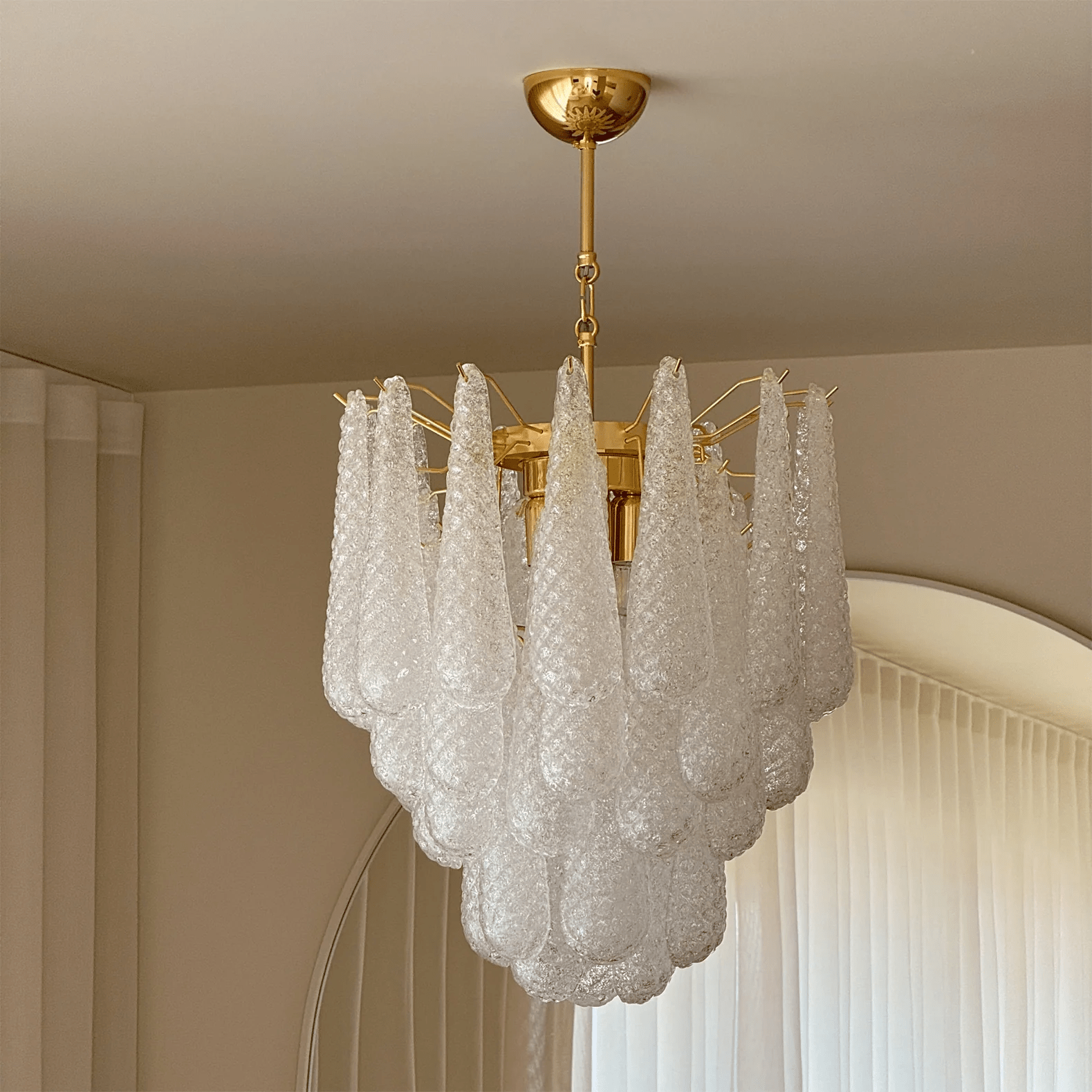 viola-drop-chandelier-anzaz-White Glass & Nickel-2