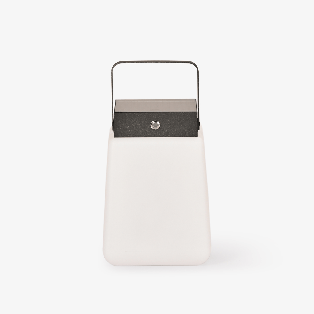solara-edge-lantern-outdoor-lamp-anzaz-Black & White-1