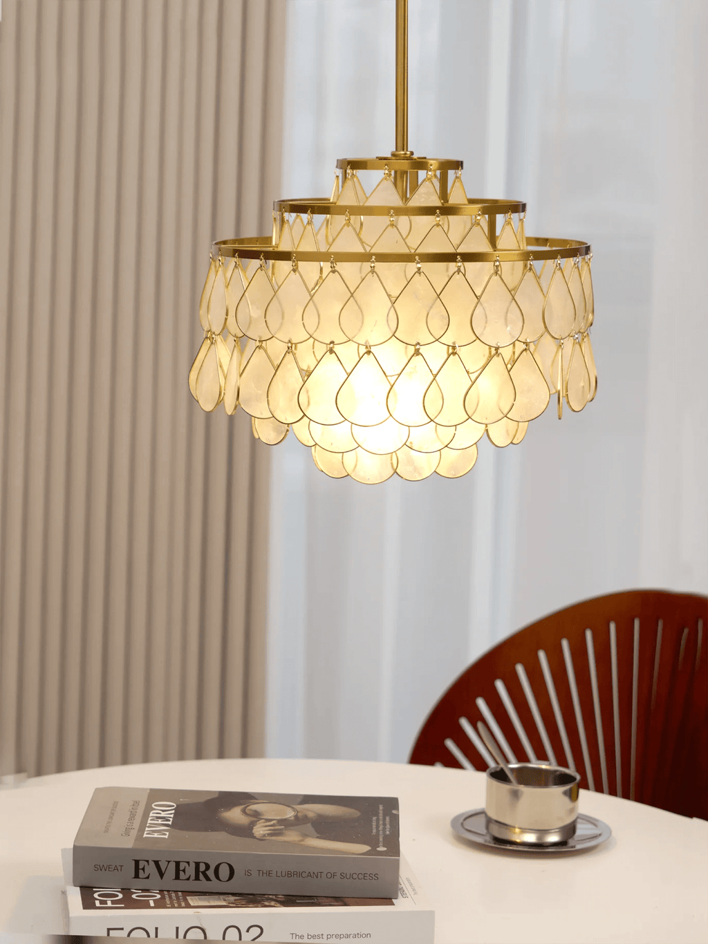 teardrops-shell-chandelier-anzaz--51