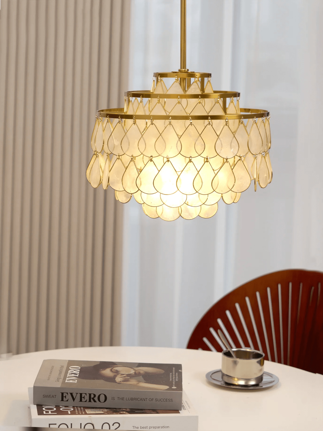 teardrops-shell-chandelier-anzaz--51