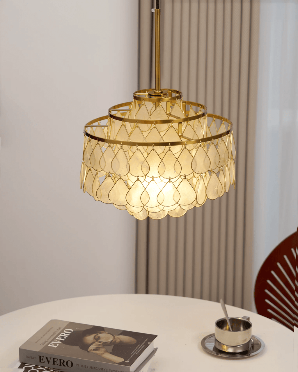 teardrops-shell-chandelier-anzaz--54