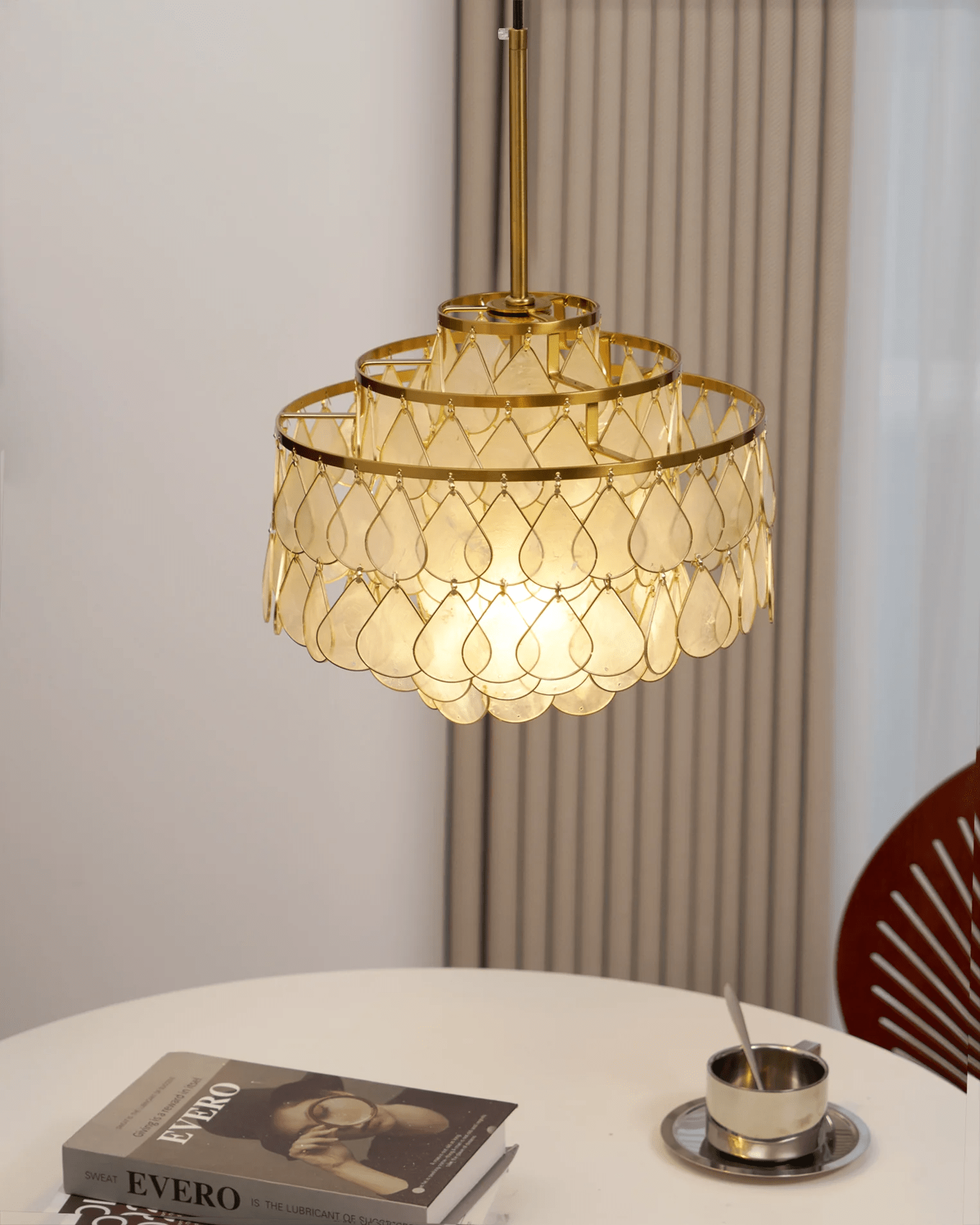 teardrops-shell-chandelier-anzaz--54