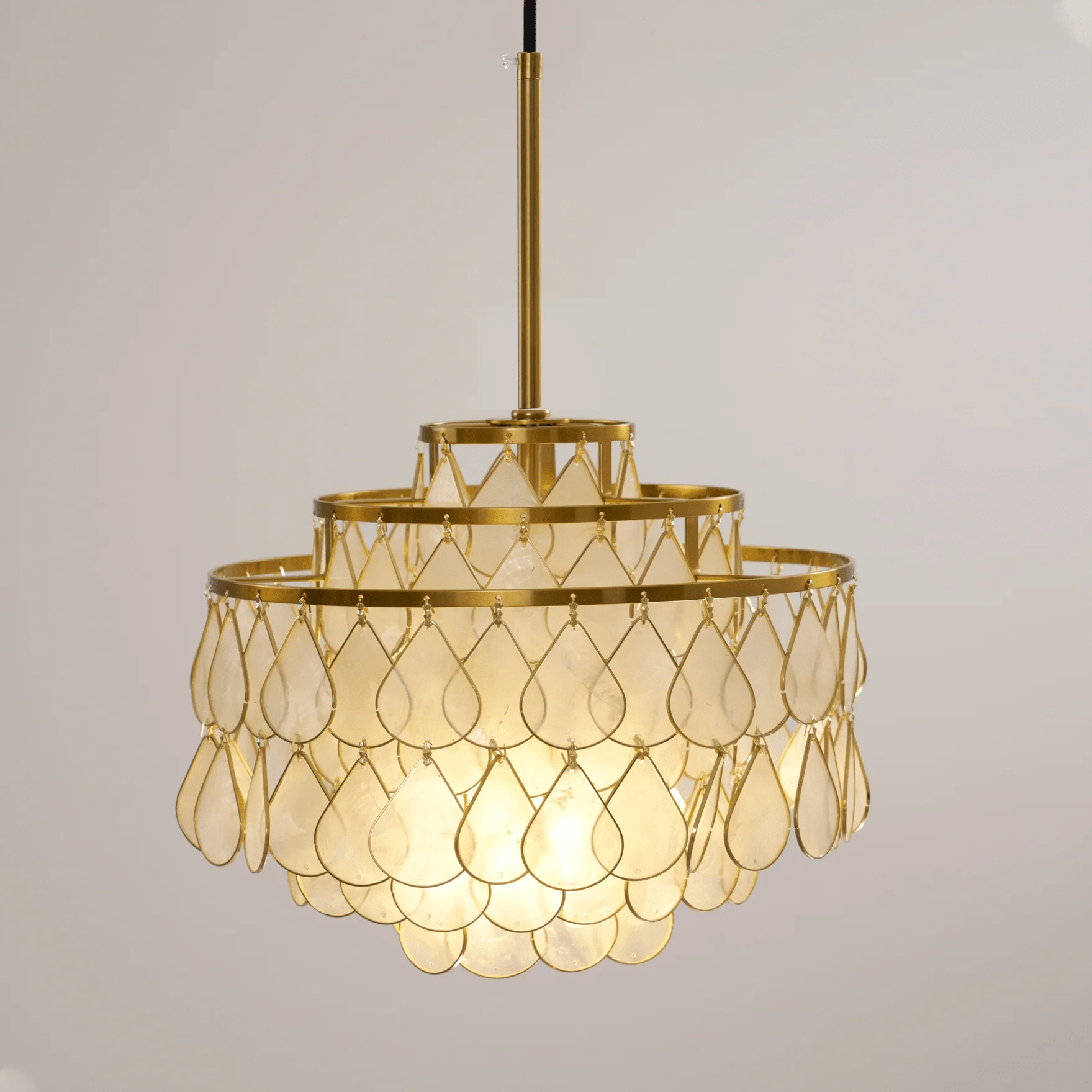 teardrops-shell-chandelier-anzaz--61