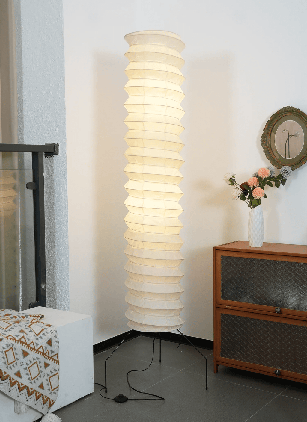 washi-paper-uf4-31n-floor-lamp-anzaz-Black & White-4