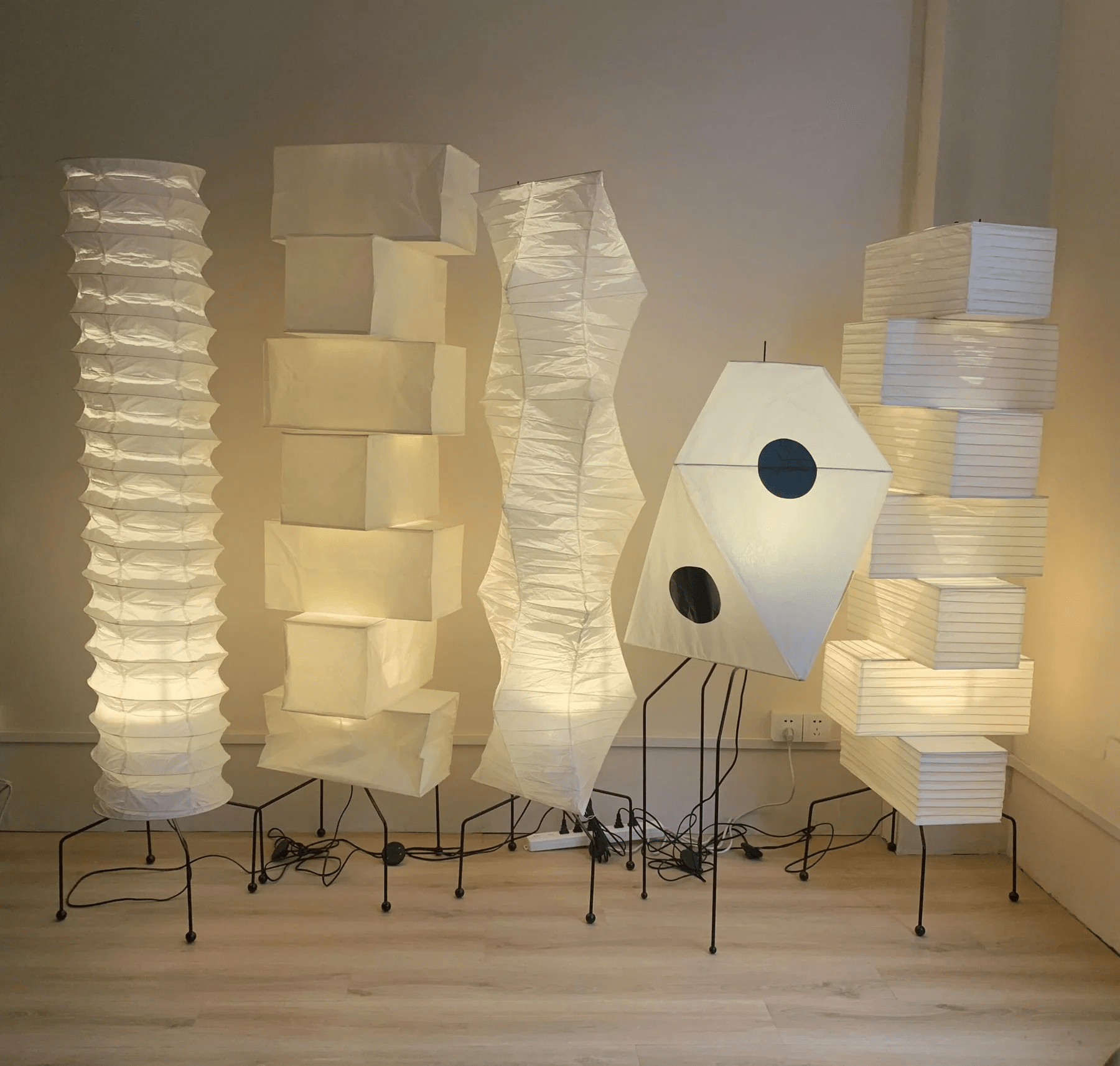 washi-paper-uf4-31n-floor-lamp-anzaz--5