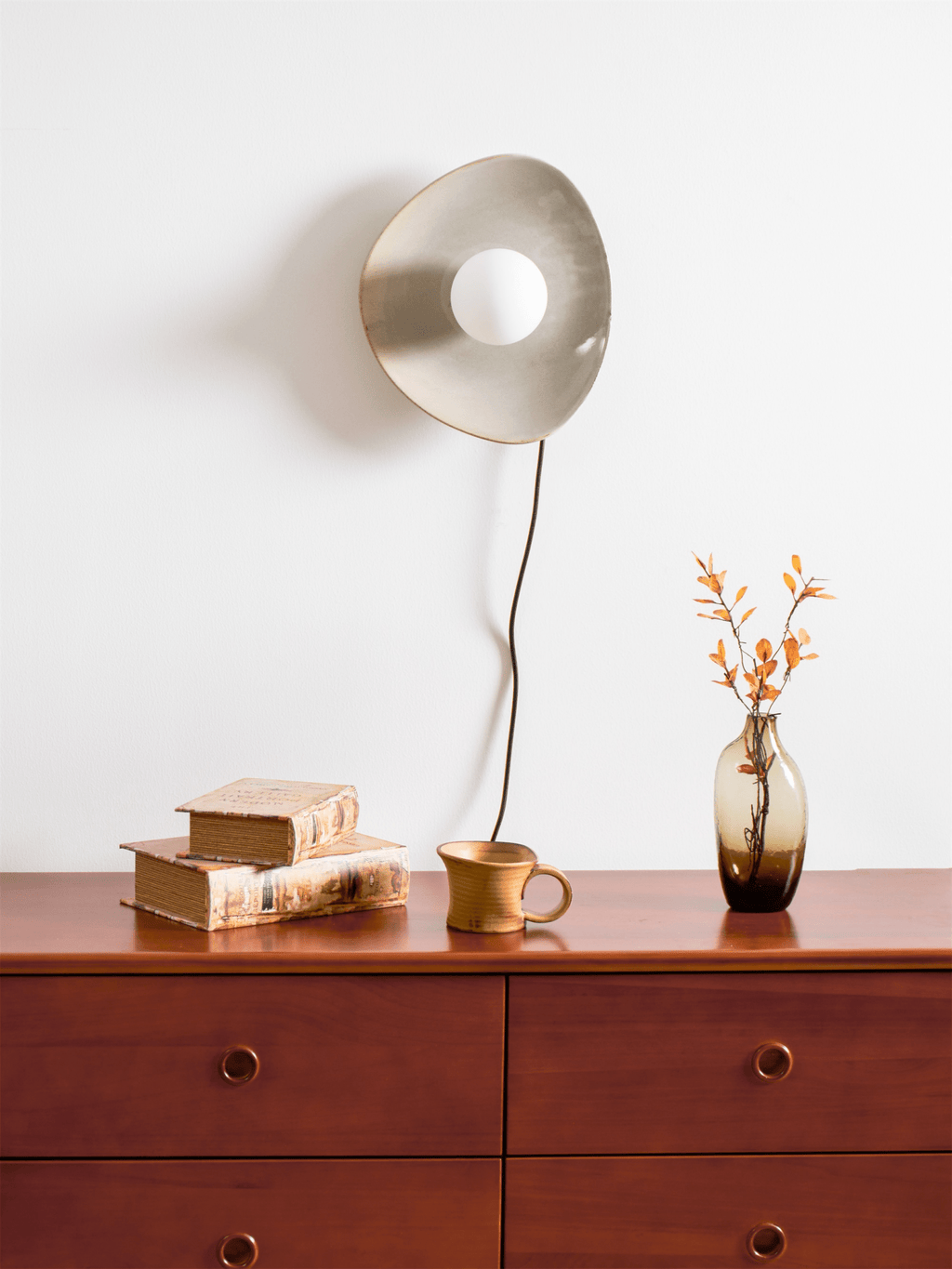 pebble-disc-plug-in-wall-light-anzaz--23