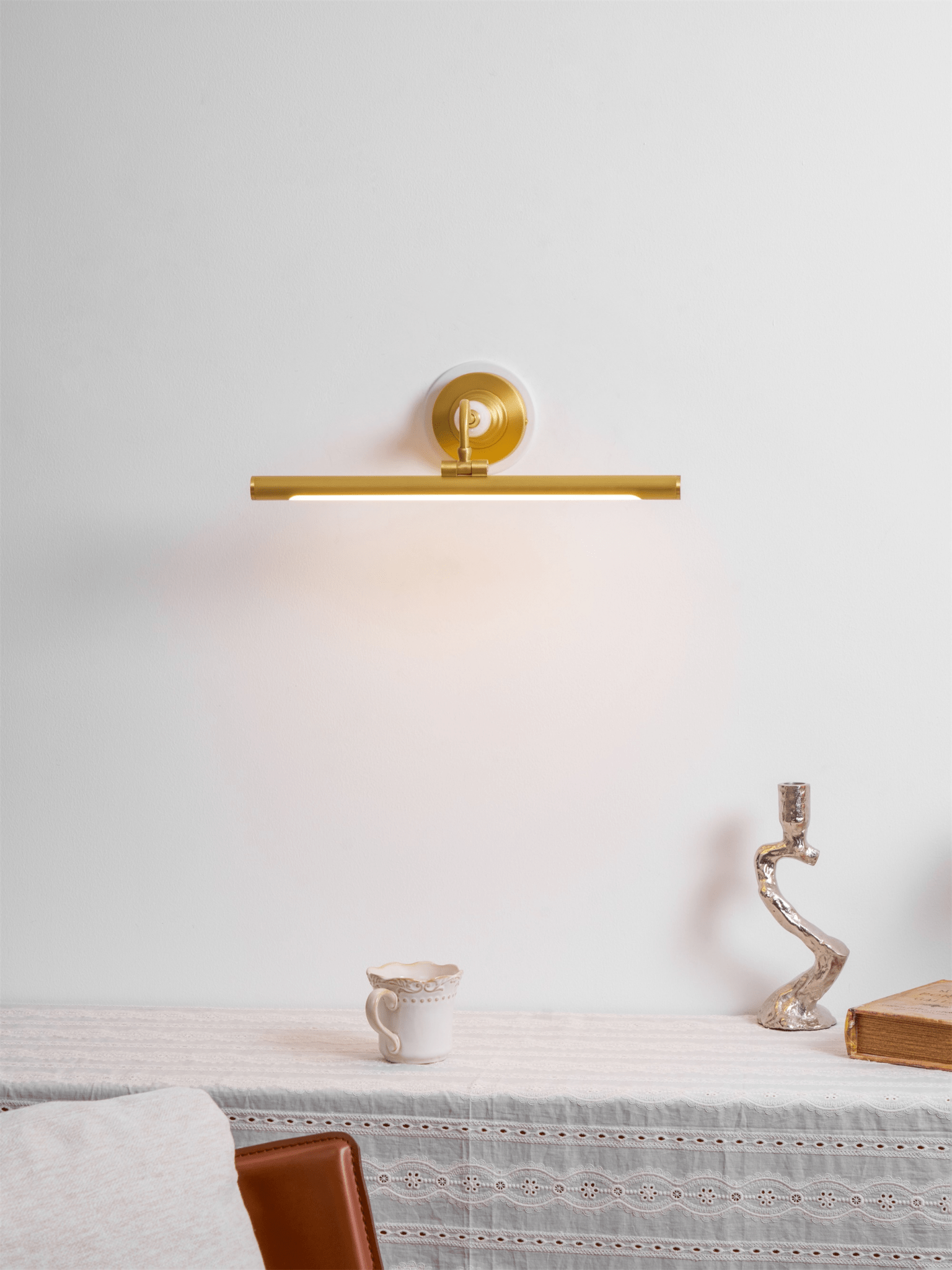archer-art-linear-wall-light-anzaz--41