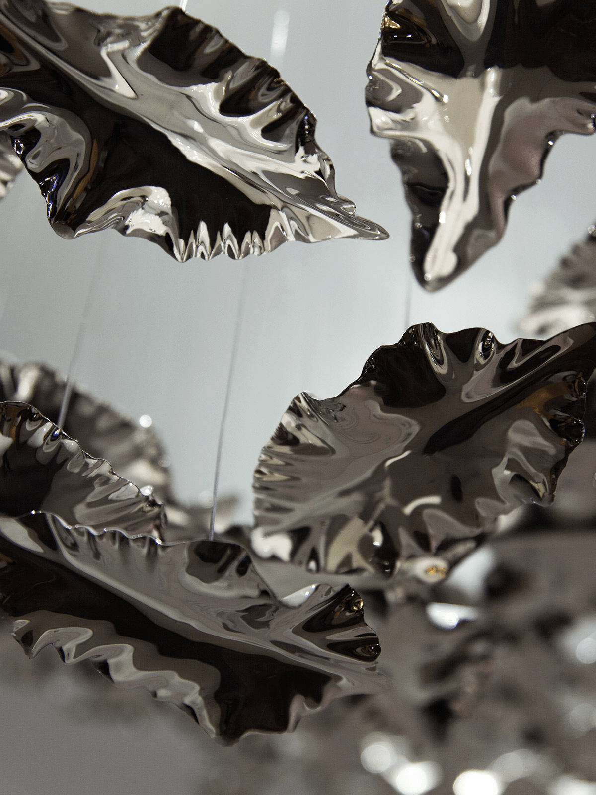 leaf-twisted-sculptural-chandelier-anzaz--13