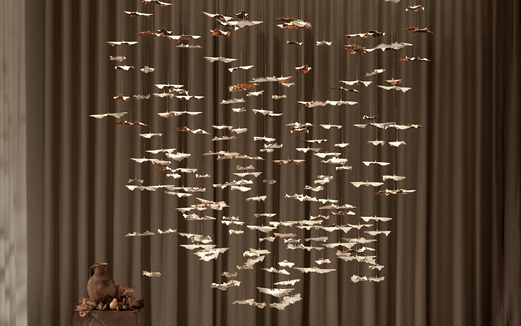 leaf-twisted-sculptural-chandelier-anzaz--32