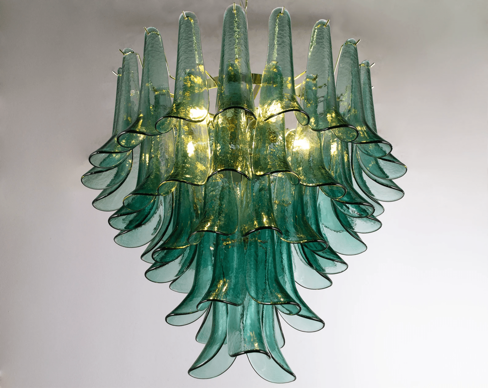 petali-chandelier-anzaz--12