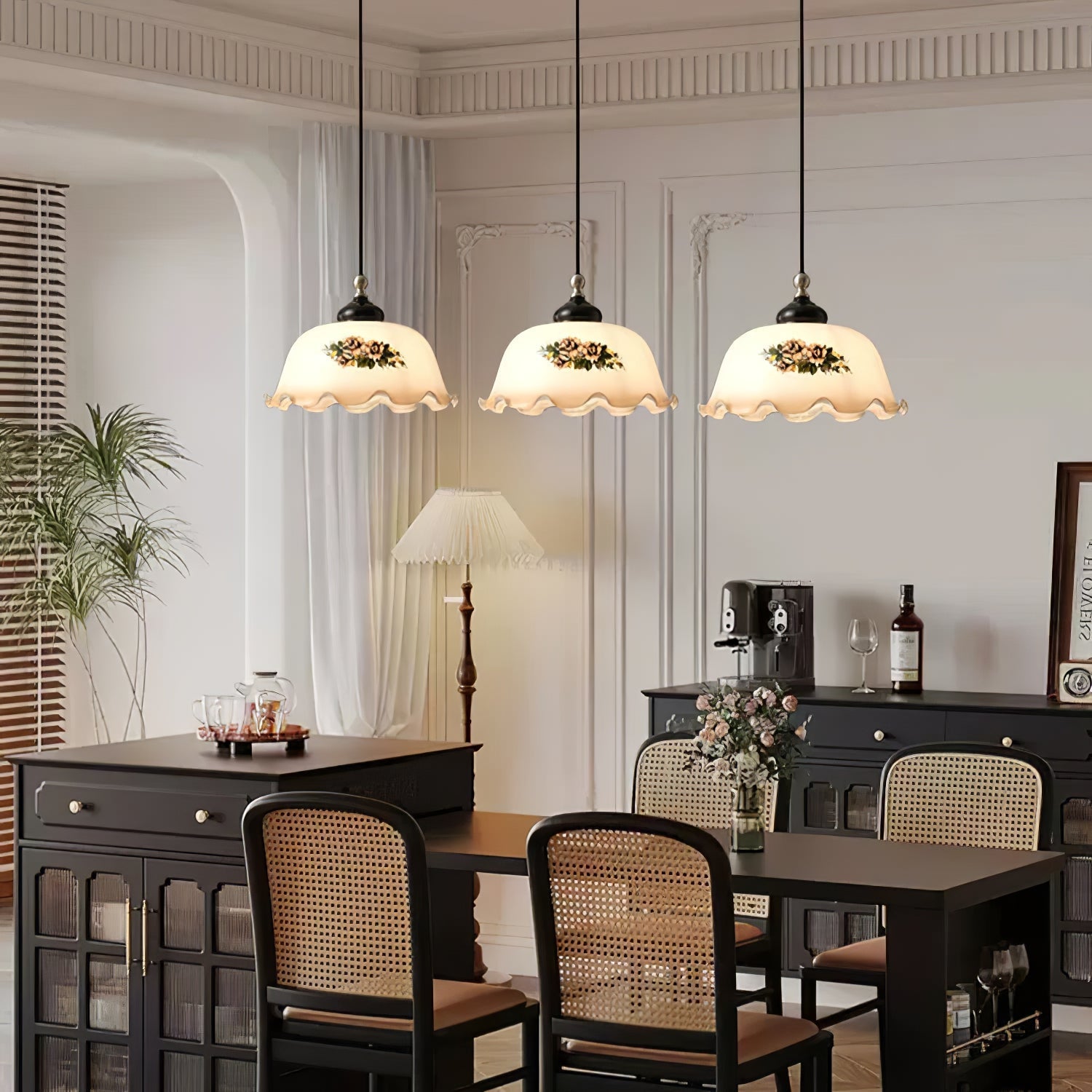 floral-patterned-glass-pendant-light-anzaz--3