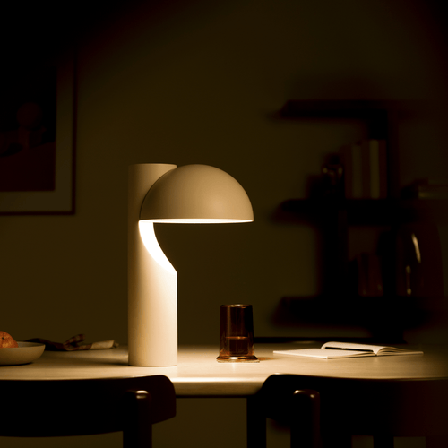 arcora-minimalist-table-lamp-anzaz-Orange-2