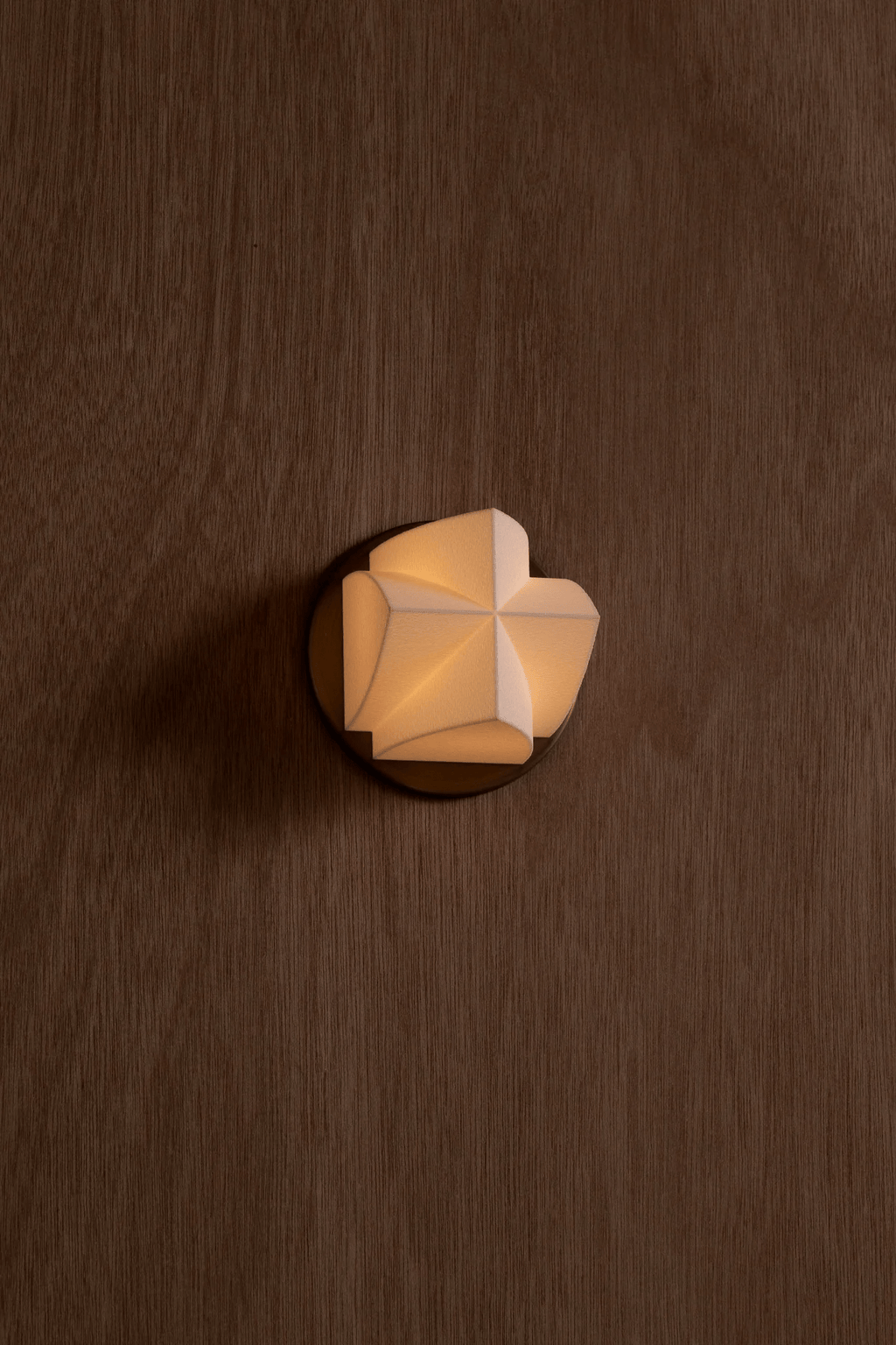 naala-sconce-anzaz-Gold & White-3