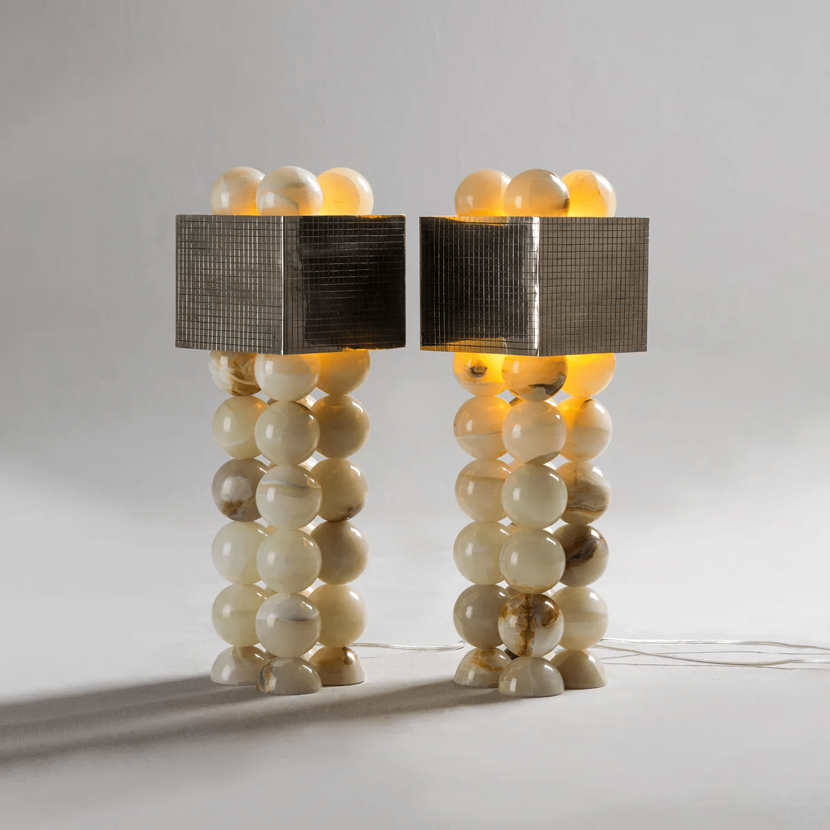 quava-jade-table-lamp-anzaz-White & Bronze-2