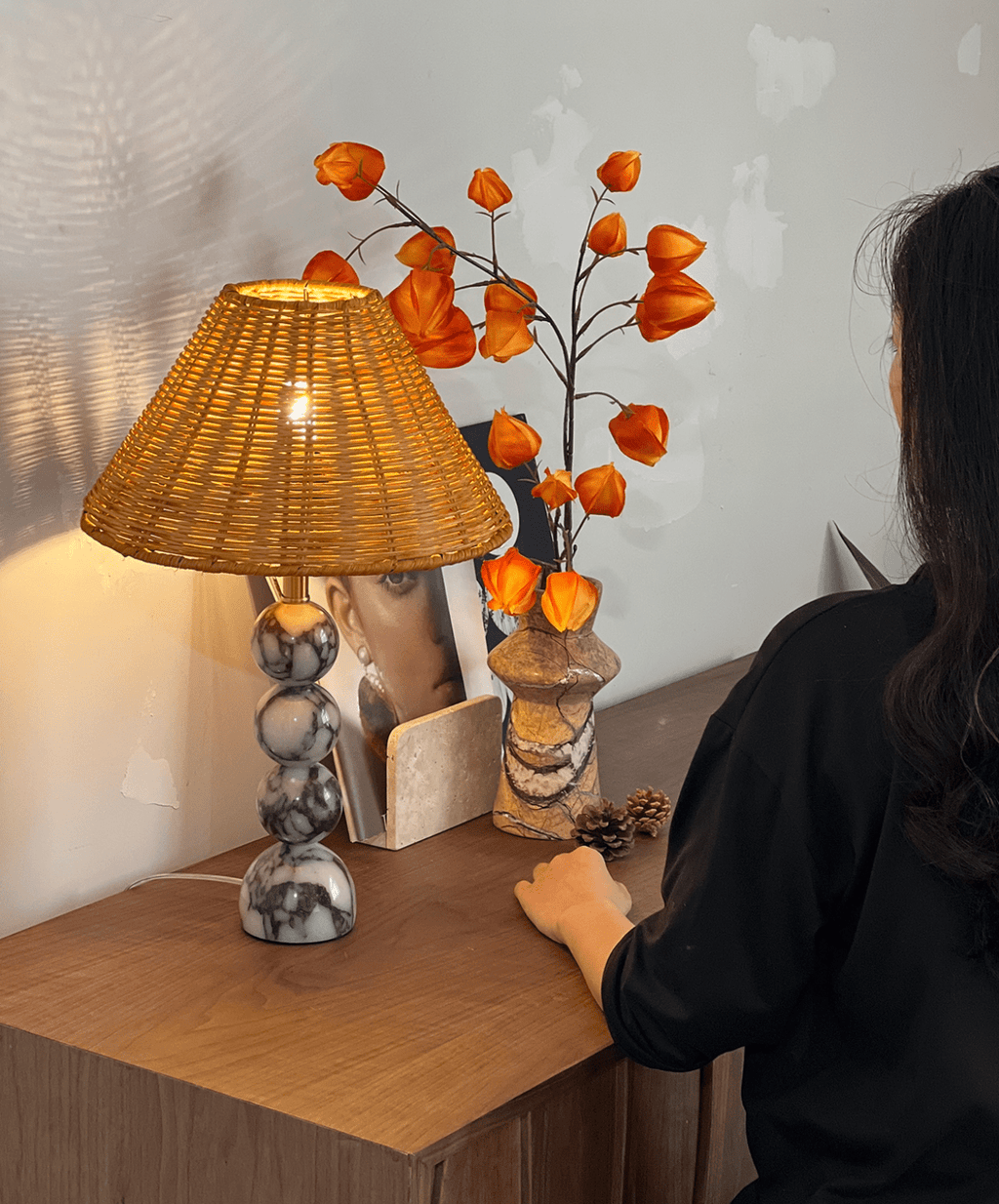 marble-orb-rattan-table-lamp-anzaz--17
