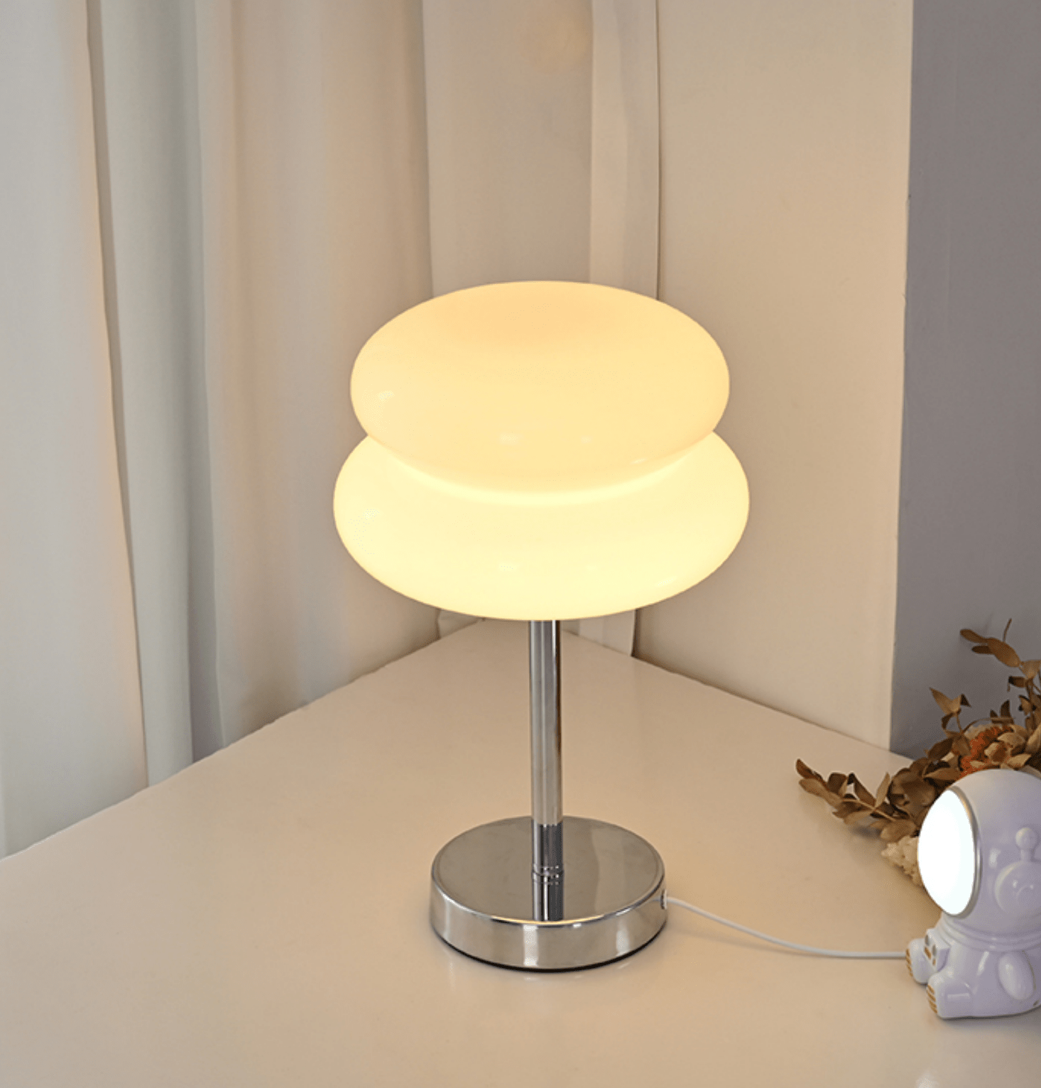 saturn-glide-glass-table-lamp-anzaz--10