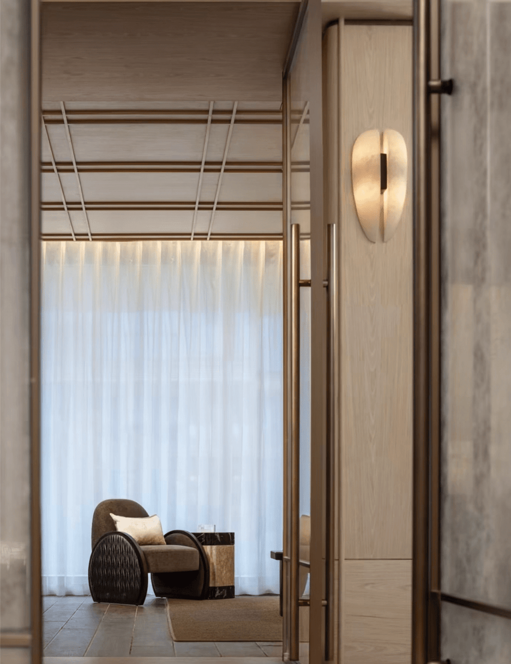 alabaster-veil-wall-sconce-anzaz--12
