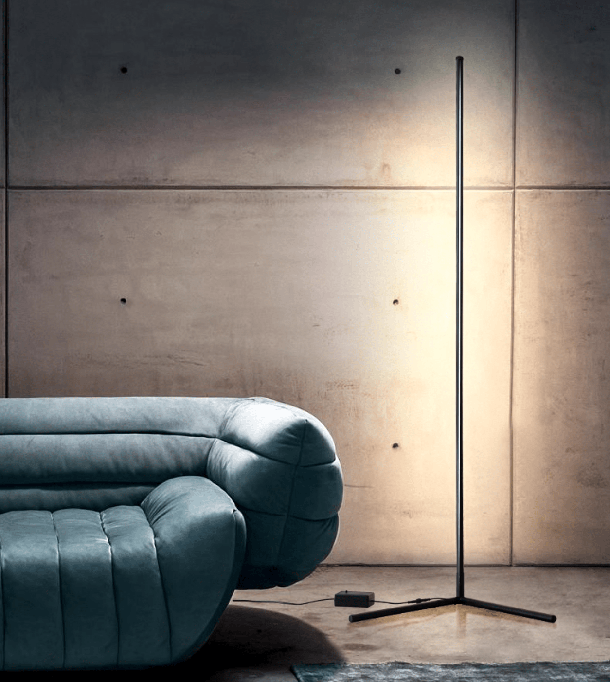 minimalist-led-floor-lamp-anzaz-Black & Warm Light-4