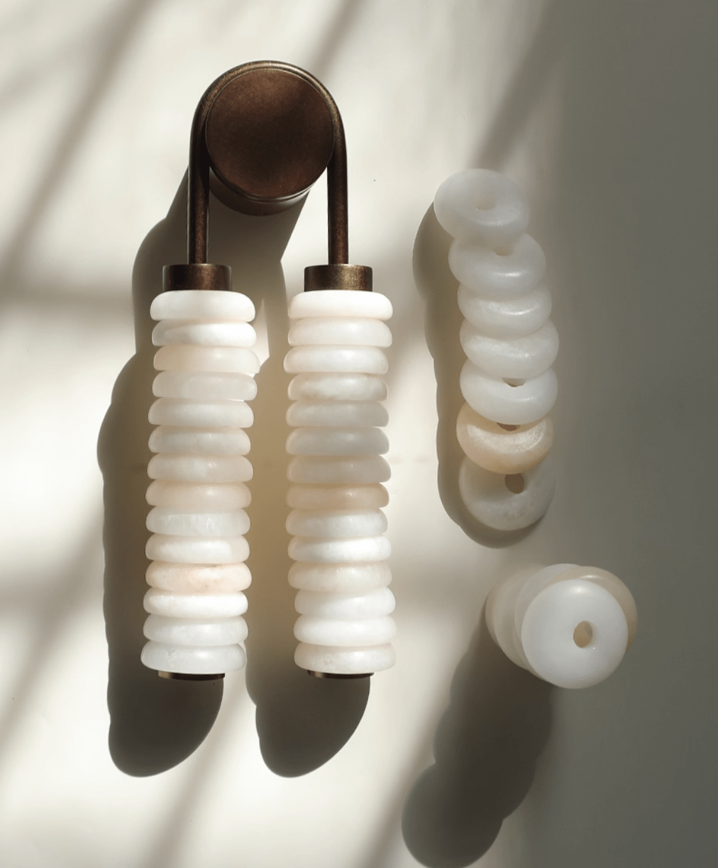 calla-ribbed-sconce-anzaz--18