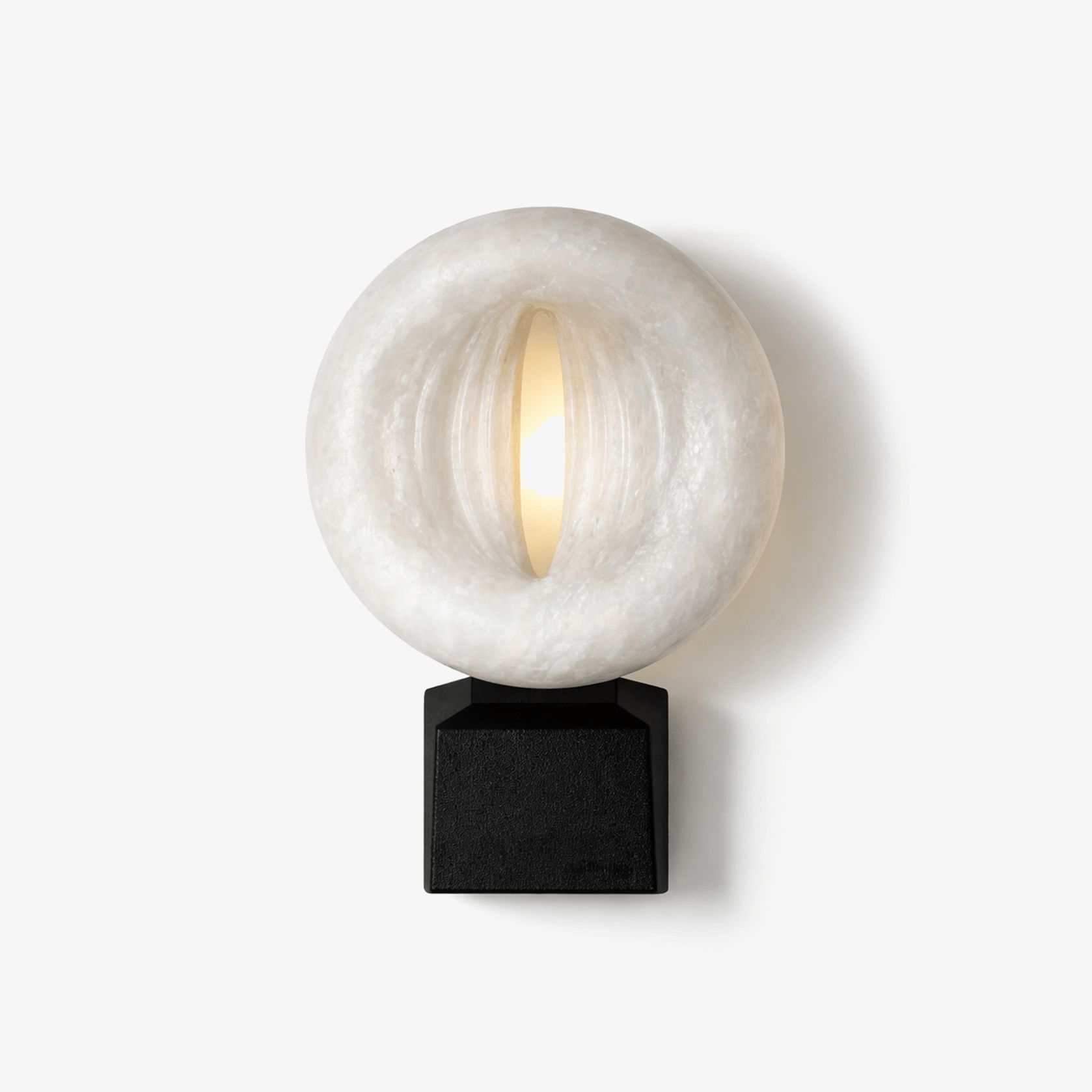lumen-rift-alabaster-wall-lamp-anzaz-Black & White-1