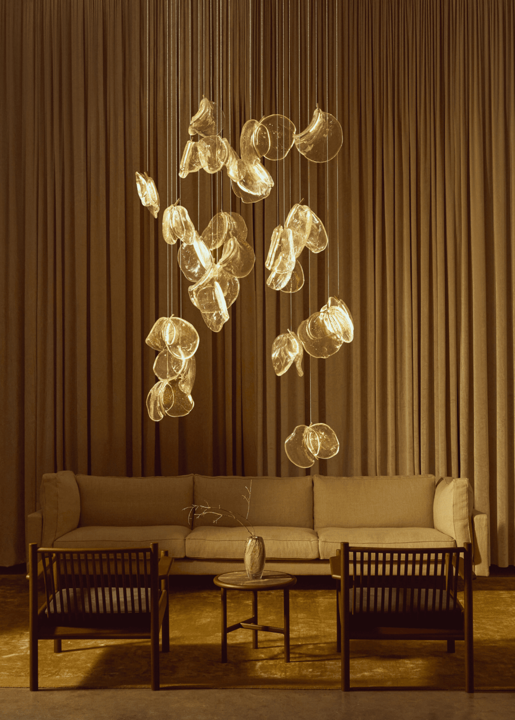 luminous-glass-petals-pendant-lamp-anzaz--16