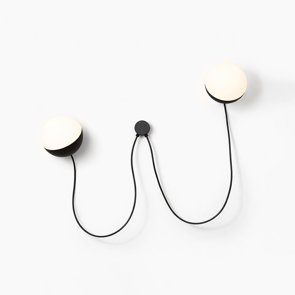 orbit-dual-globe-wall-lamp-anzaz-Black & White-1