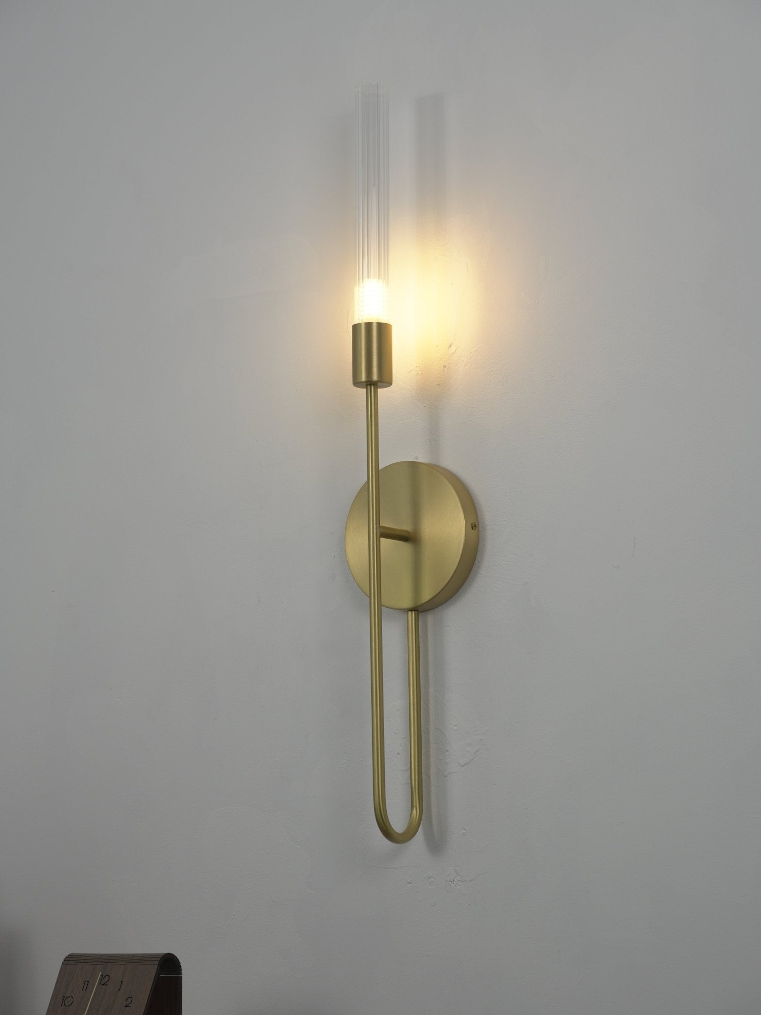 arcline-glass-wall-sconce-anzaz--5