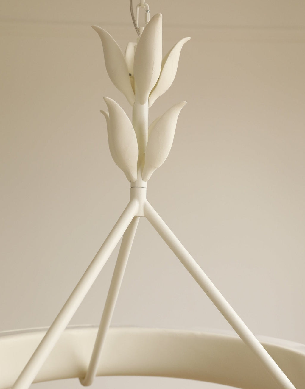 alta-plaster-chandelier-anzaz--6