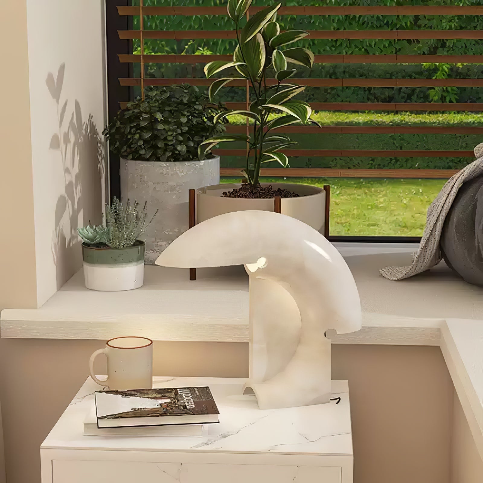 elios-marble-table-lamp-anzaz--6