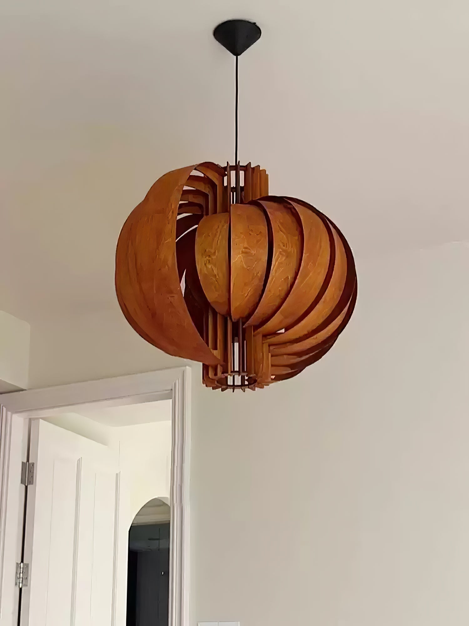 saturn-ring-pendant-light-anzaz--36
