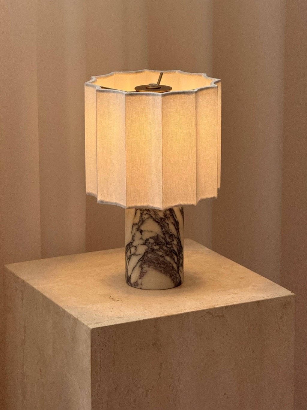 orbis-veil-table-lamp-anzaz--22