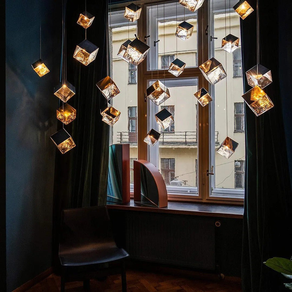 cubic-luster-cascade-chandelier-anzaz--95