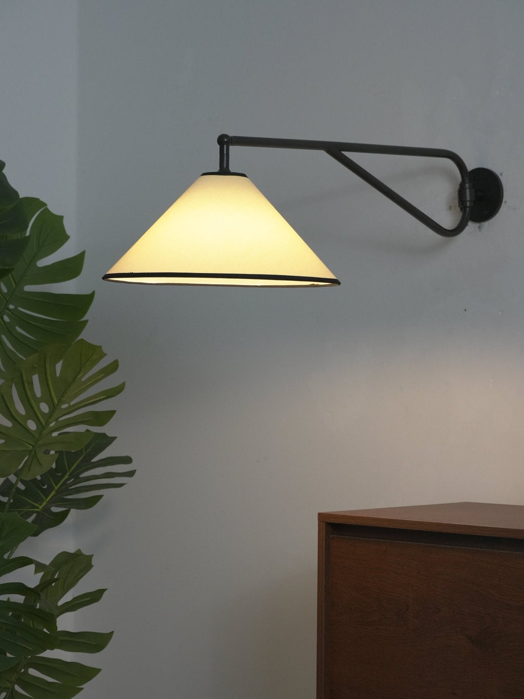 vellora-swing-wall-lamp-anzaz--9