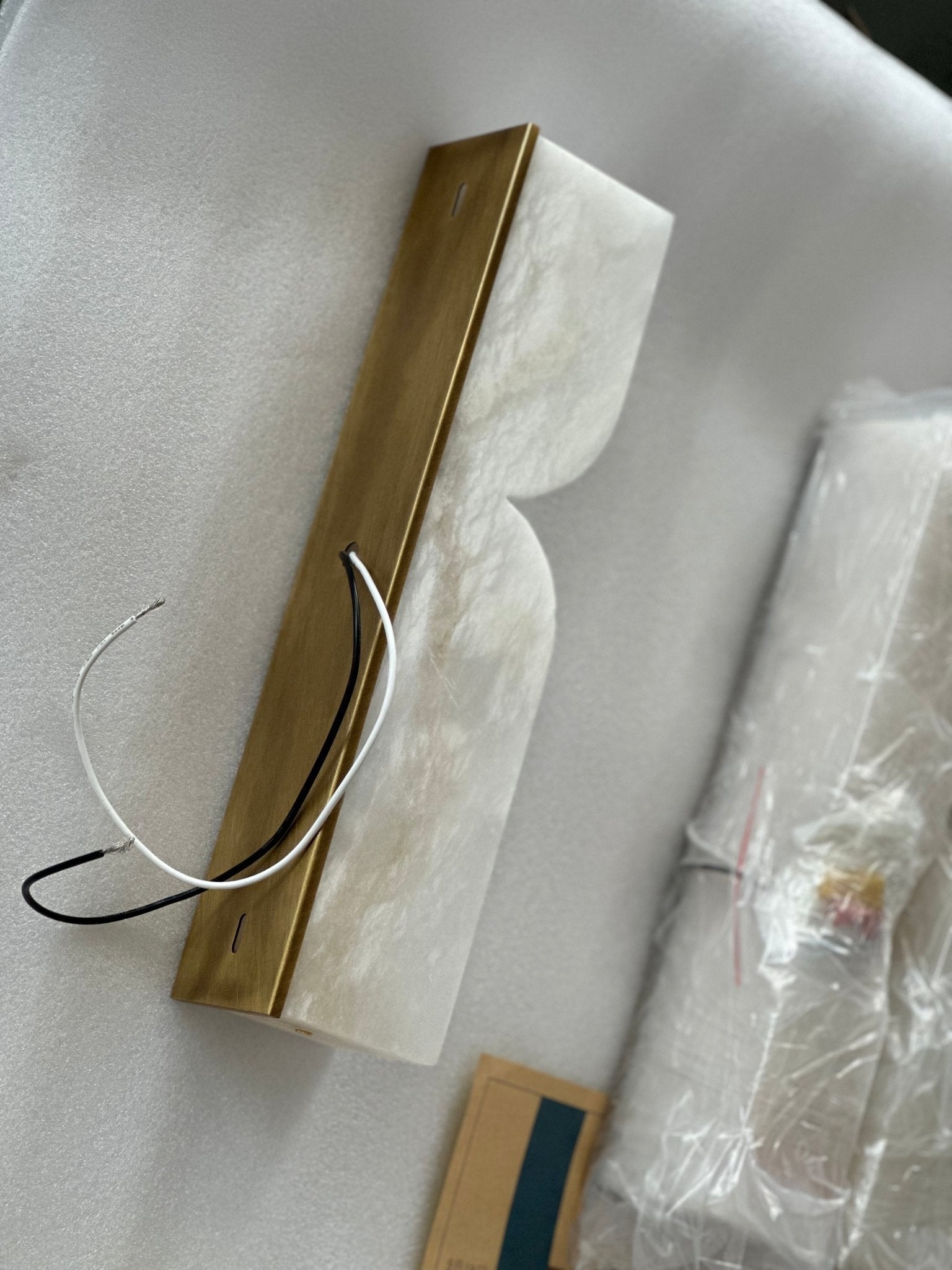 alabaster-essence-wall-sconce-anzaz--82