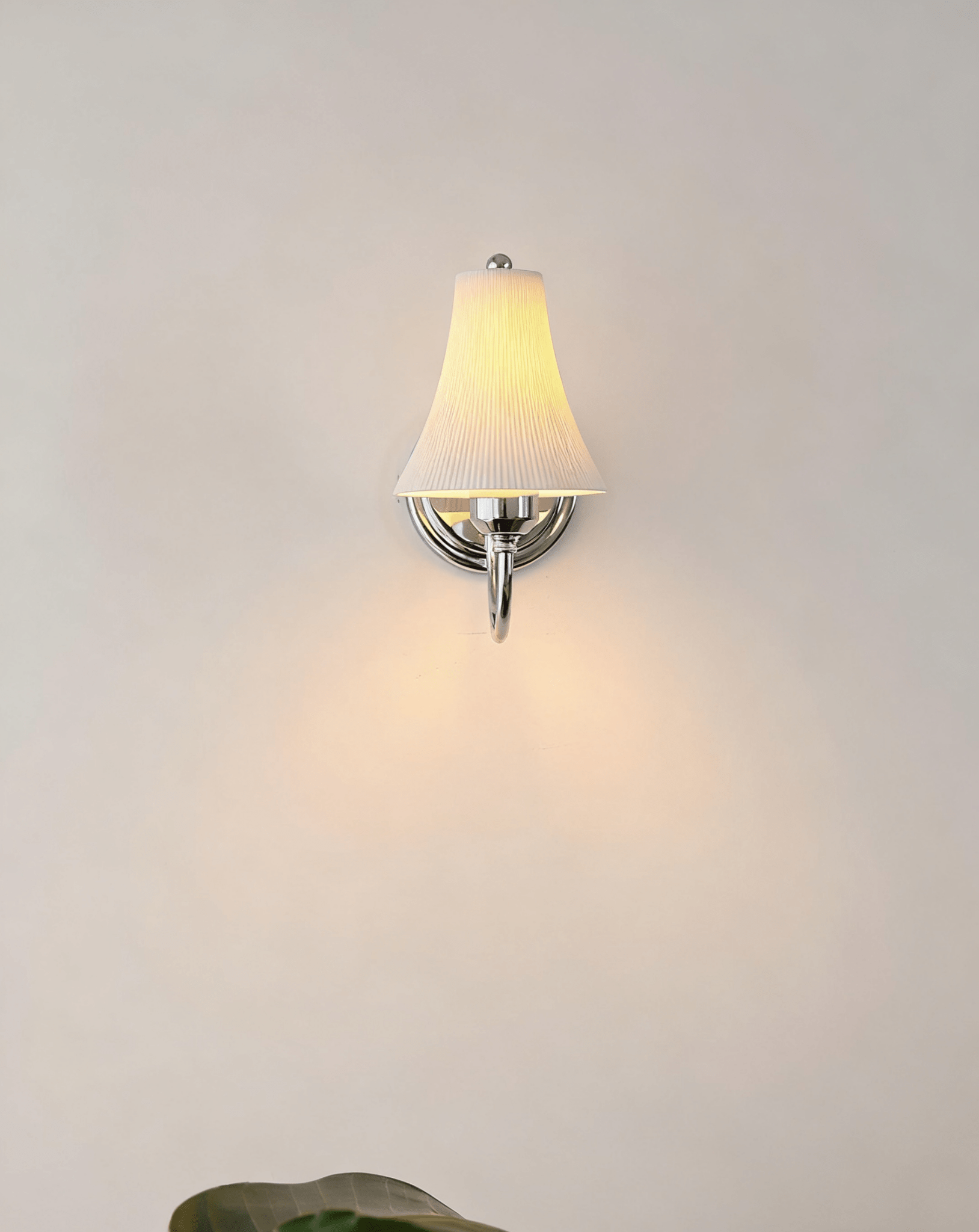 slim-waist-wall-sconce-anzaz--5