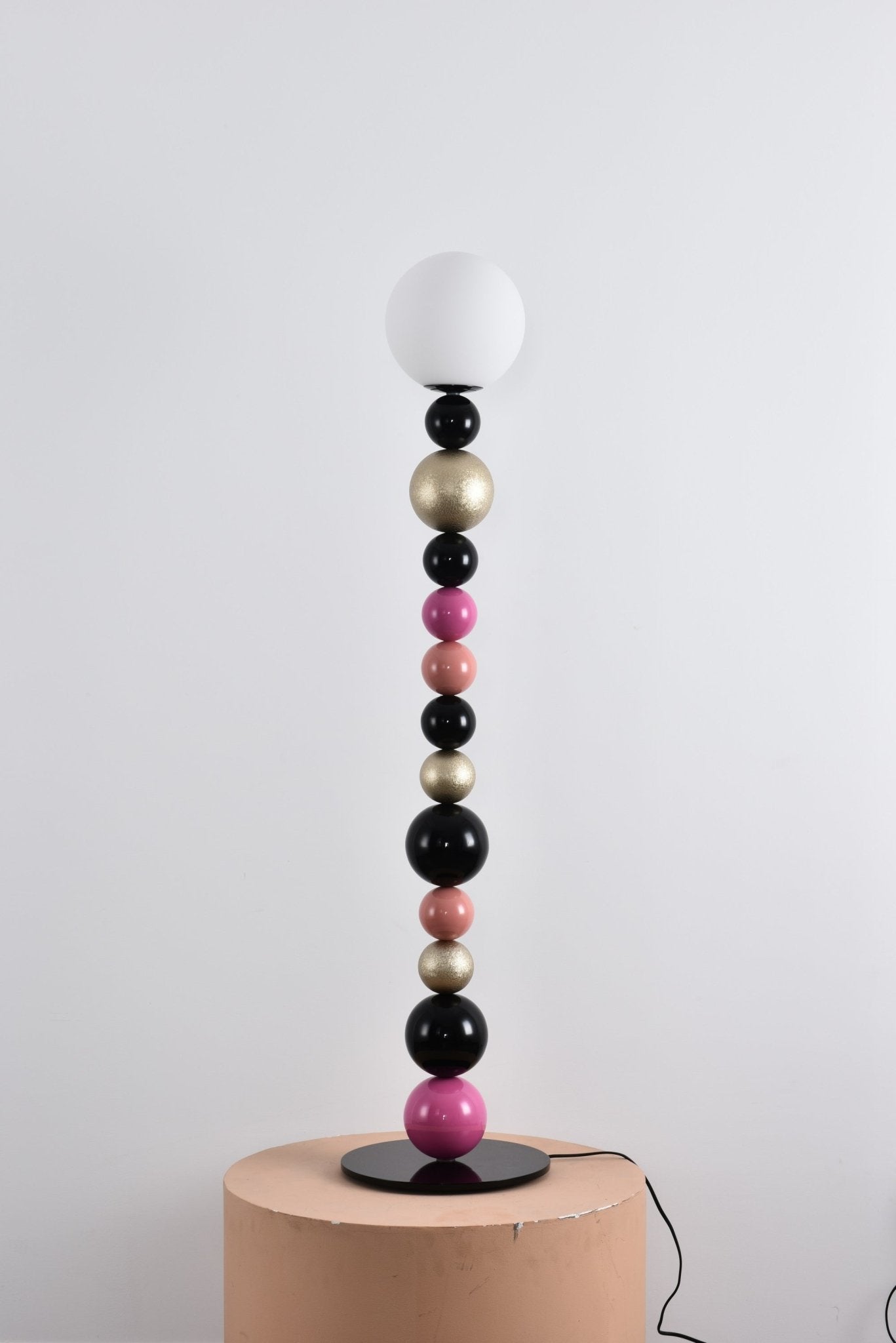 round-balls-stacking-floor-lamp-anzaz--39