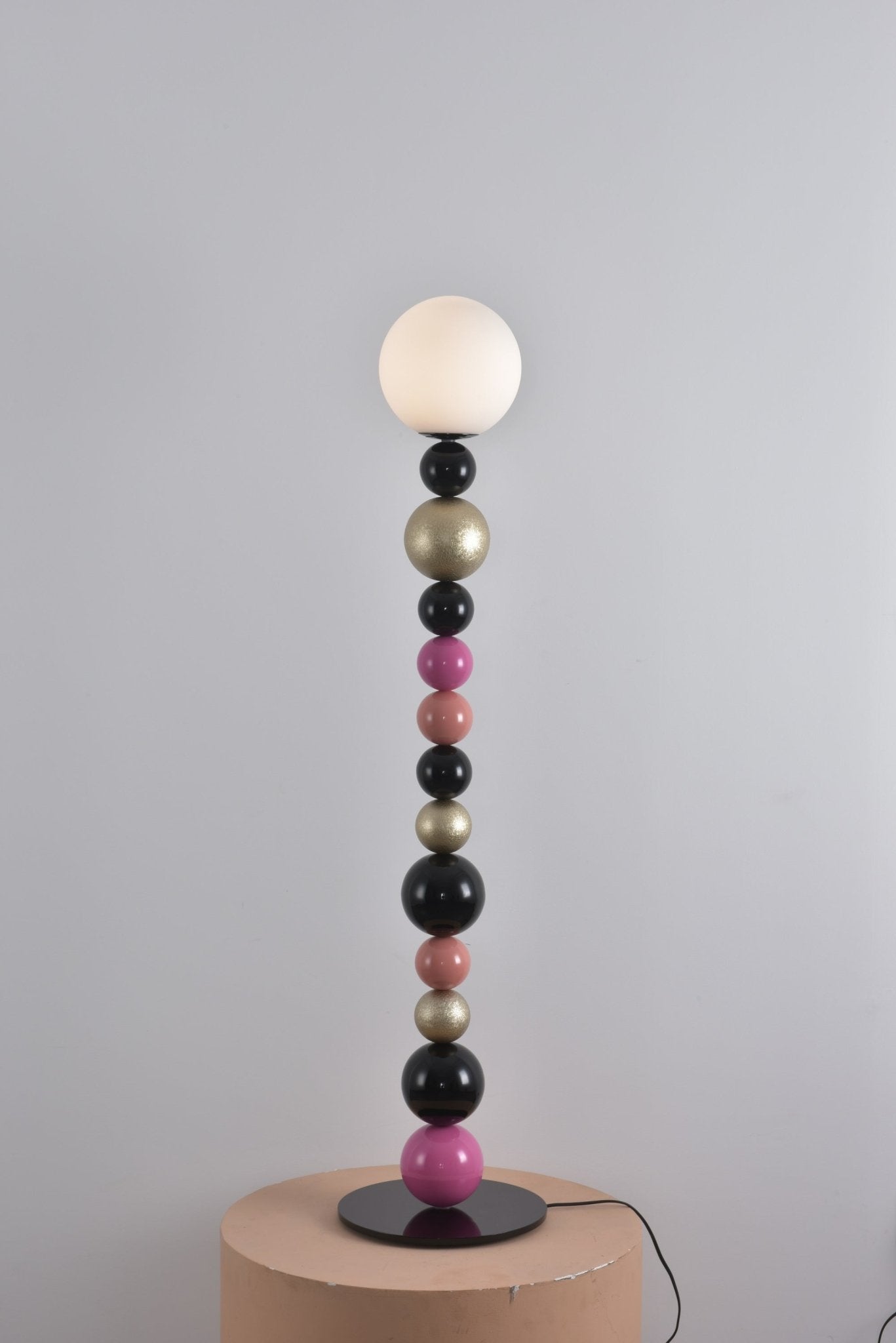 round-balls-stacking-floor-lamp-anzaz--44