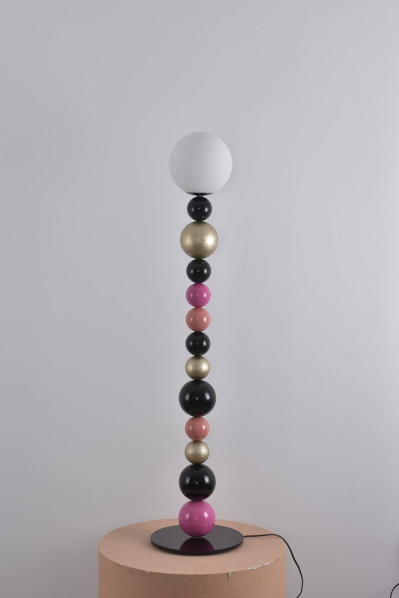 round-balls-stacking-floor-lamp-anzaz--46