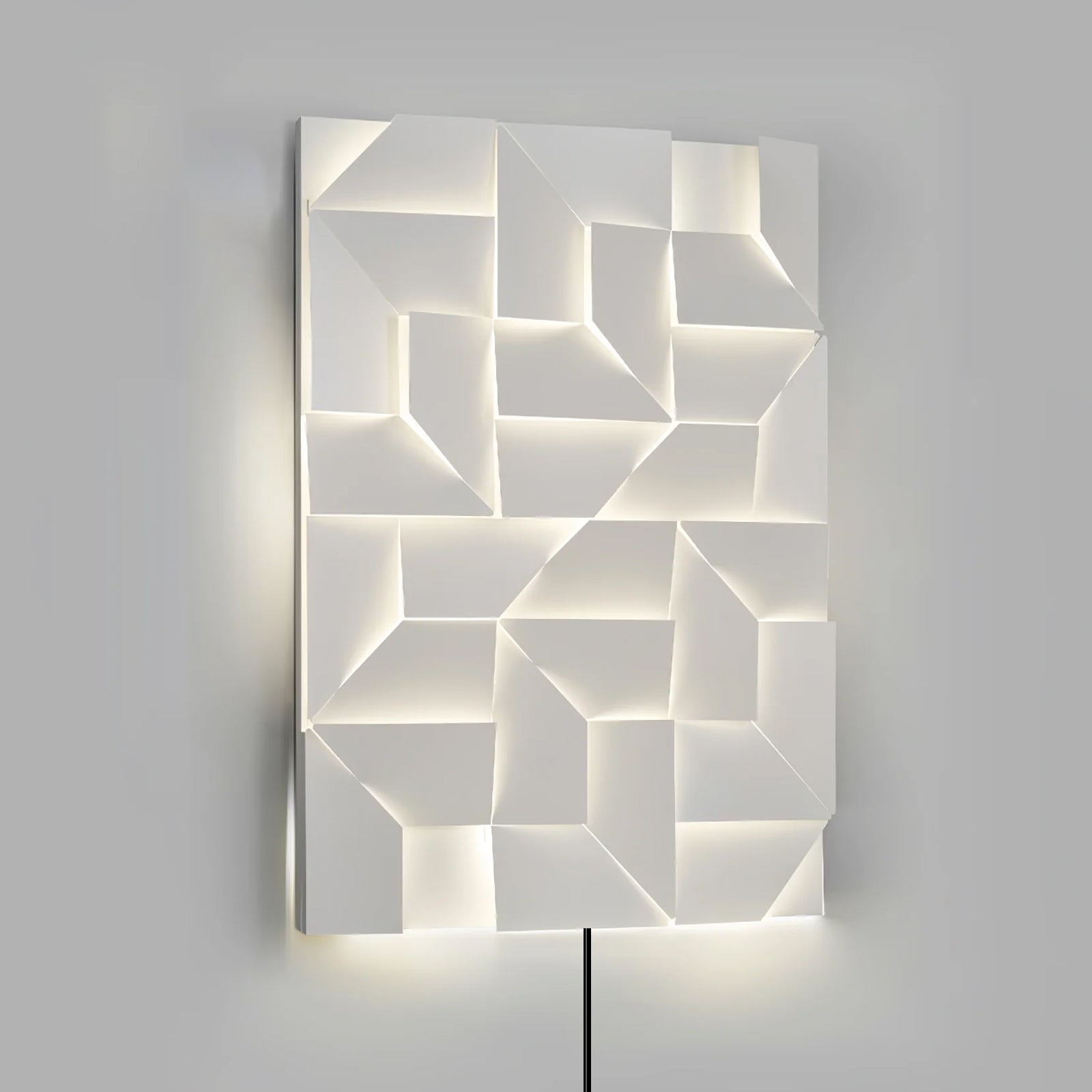 shadows-grand-plug-in-sconce-anzaz--155
